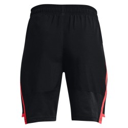 Boys' shorts Under Armour Stunt 3.0 Woven Shorts - black/white