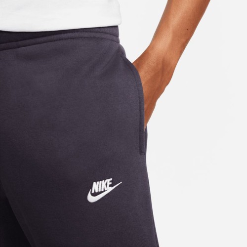 Men's trousers Nike Sportswear Club Fleece - cave purple/cave purple/white Men's trousers Nike Sportswear Club Fleece - cave purple/cave purple/white